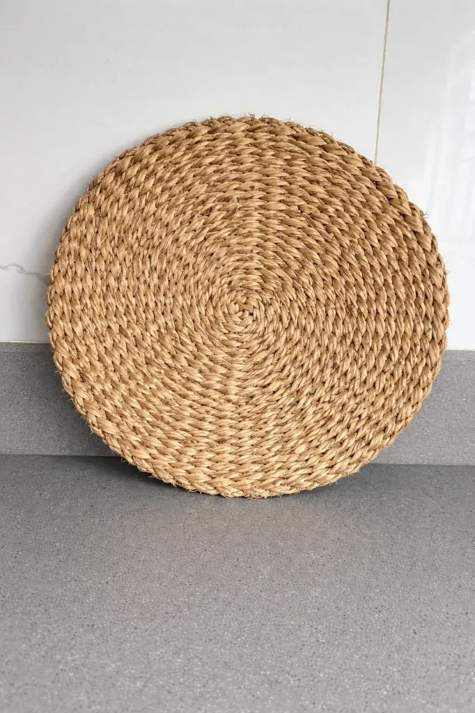Handwoven Rice Straw Chakati Round Floor Mat