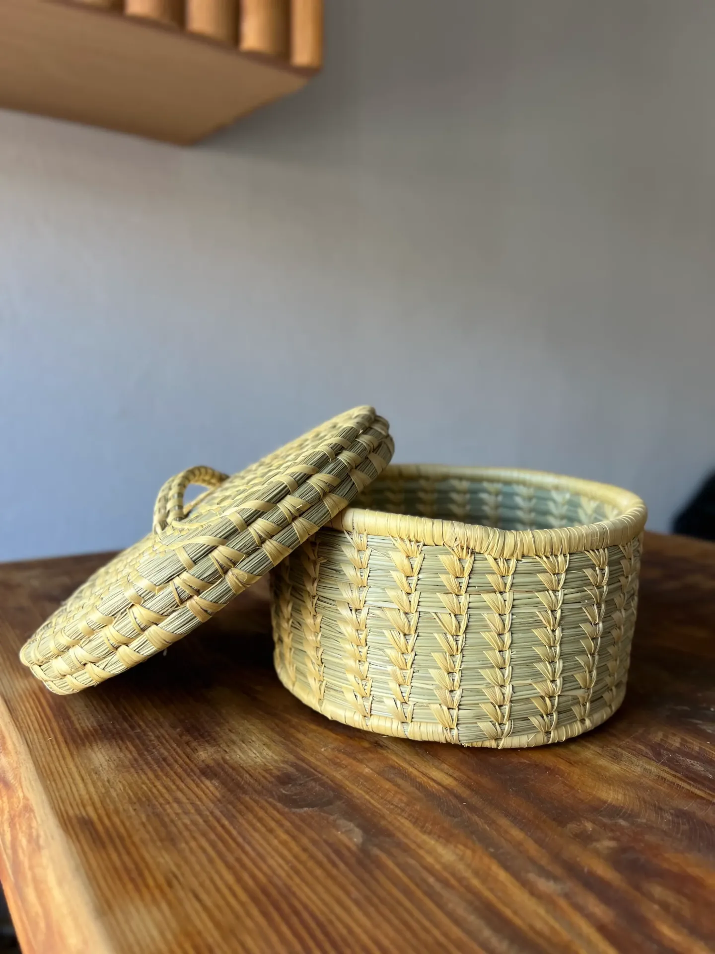 [KAS001] Traditional Nepali Roti Dani – Handcrafted Basket for Carrying & Keeping Roti Warm