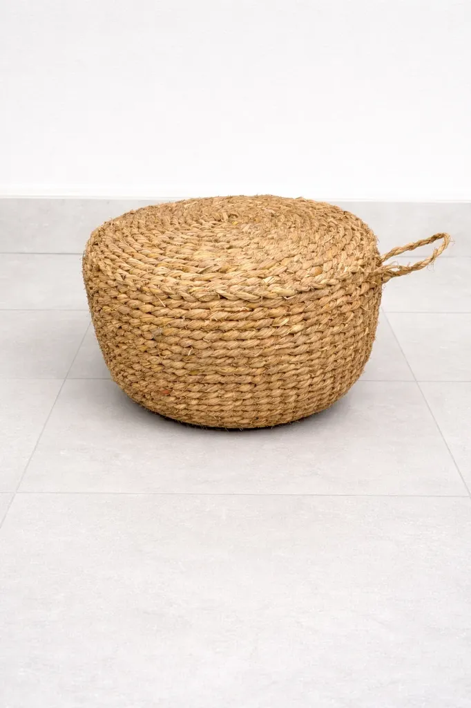 [STR003] Classic Mudha – Rice Straw Stool for Everyday Use